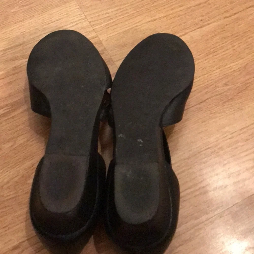 Ros Hommerson Black Leather miniwedge shoes